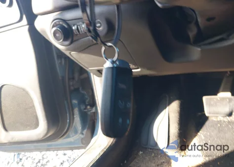 2015 Chrysler 200 S из США, поврежденный, VIN 1C3CCCBB0FN555518